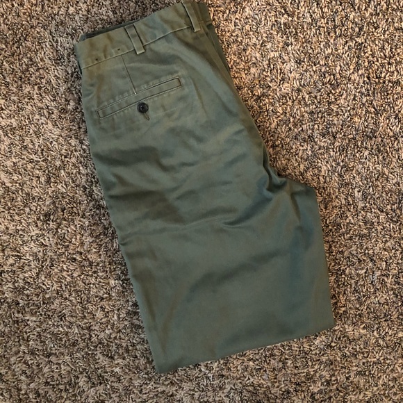 Men’s 33/32 Olive Green Brooks Brothers Chino - Picture 1 of 5